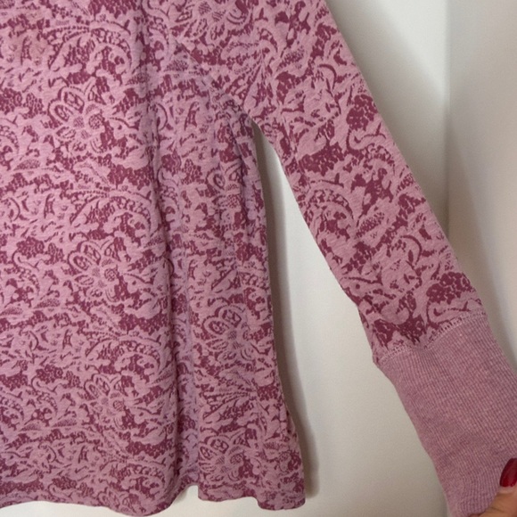 Maurices Mauve Patterned Long Sleeve Top Size 2 - Picture 4 of 13